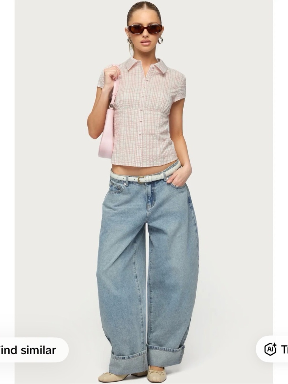 NWT Edikted Low-Rise Kella Baggy Jeans Size Medium
